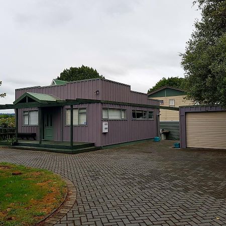 Central Taupo Townhouse Esterno foto